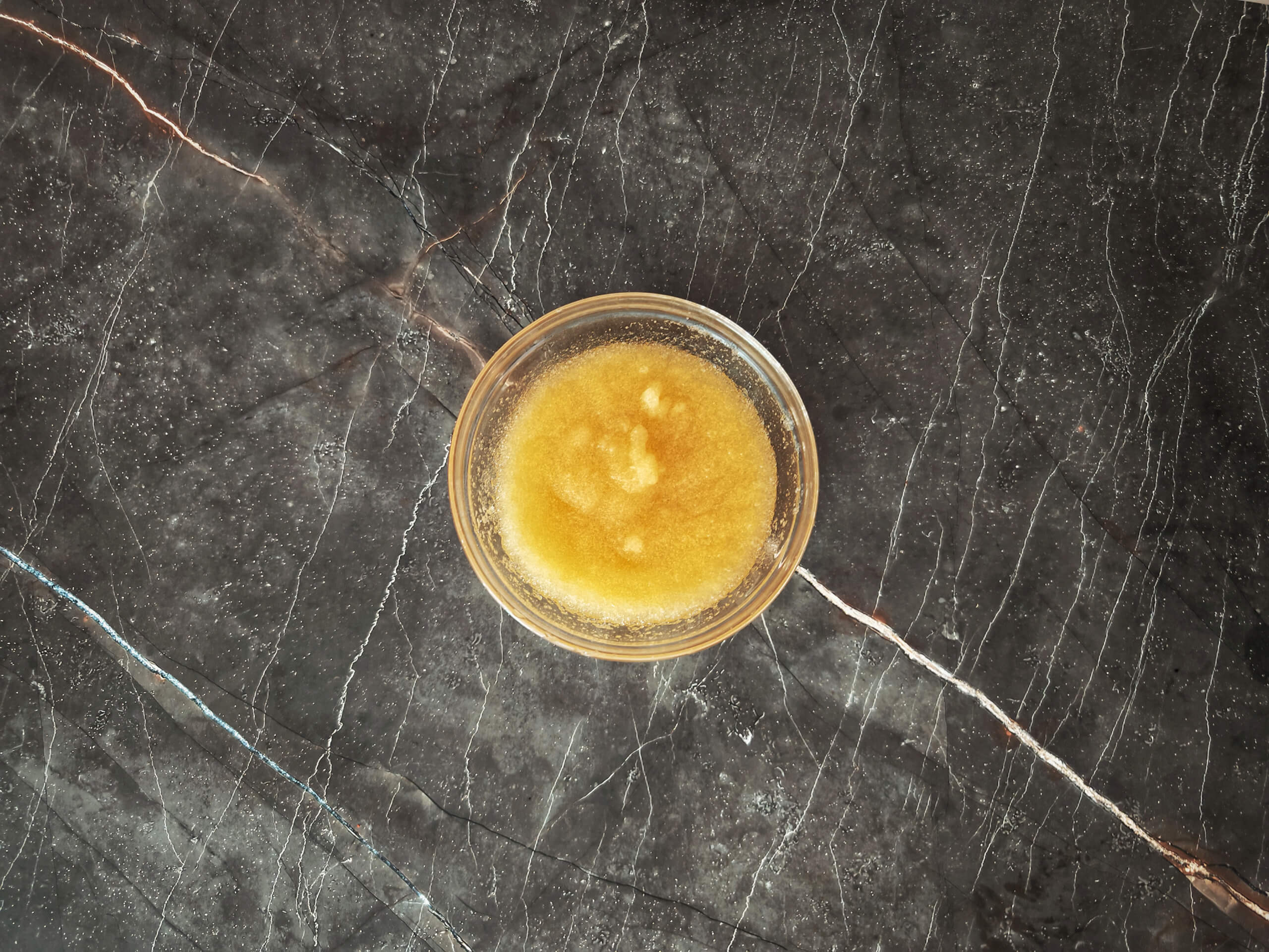 Шаг 3: Смешайте желатин и лимонад