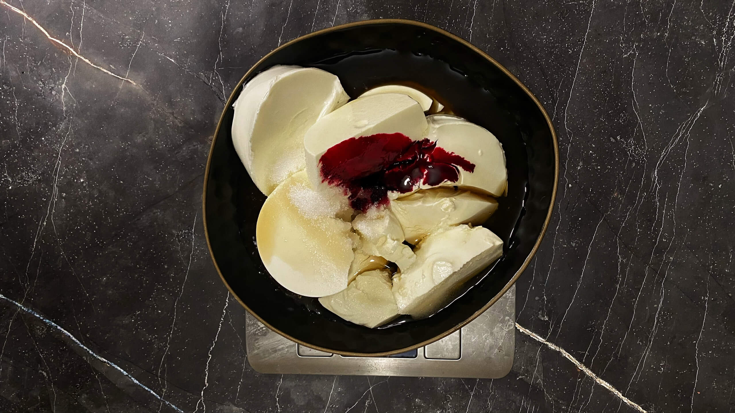 Шаг 3: Добавьте оставшиеся ингредиенты